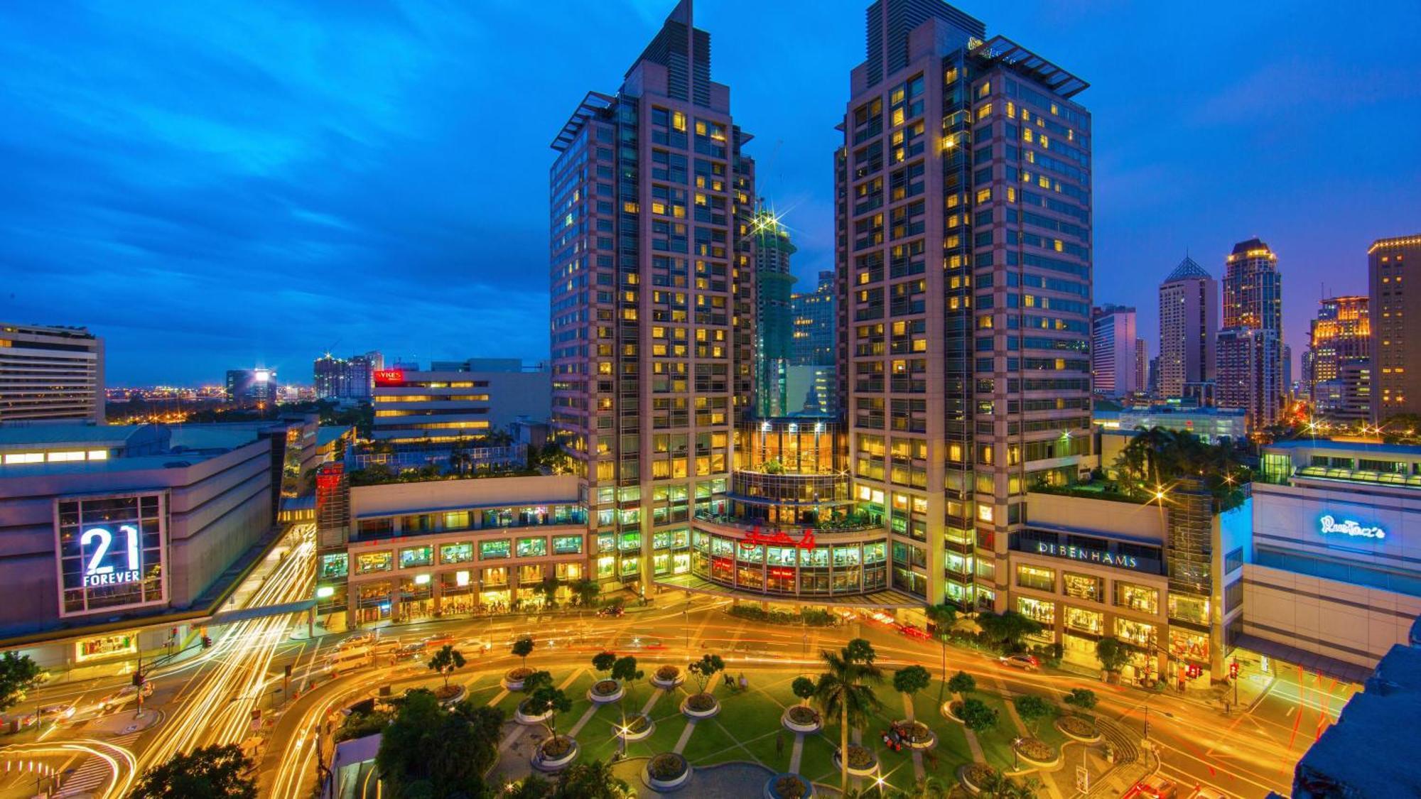 Holiday Inn & Suites Makati By Ihg Макати Экстерьер фото